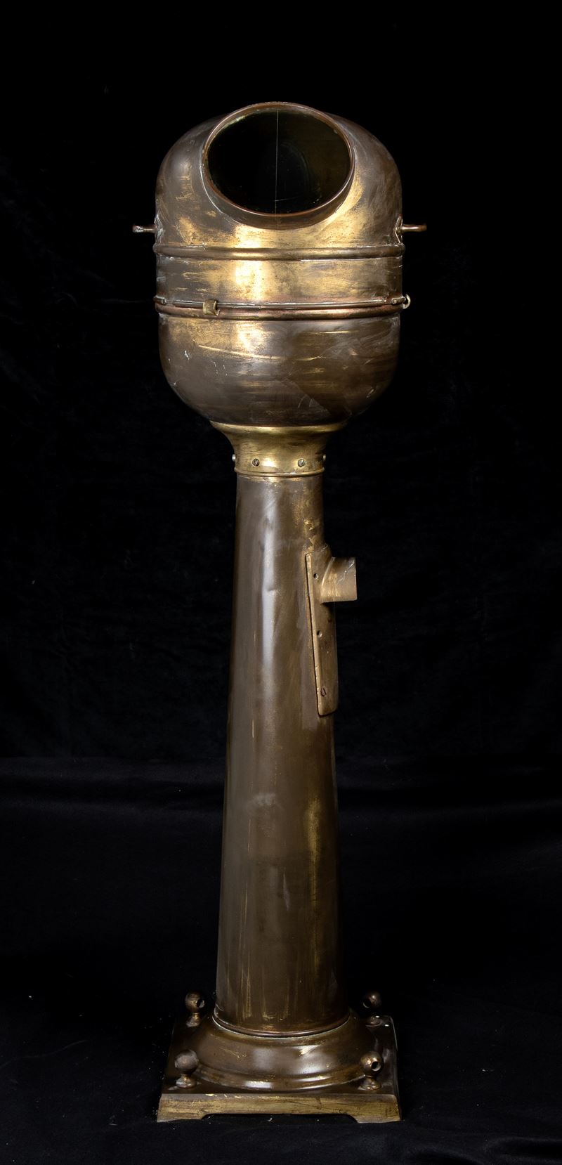 Chiesuola con bussola