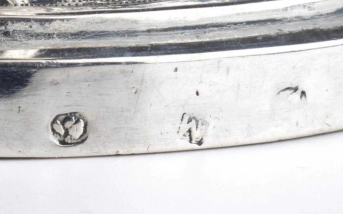 Coppia di Candelieri Italiani in Argento - Roma Fine XIX Inizio XX Secolo...