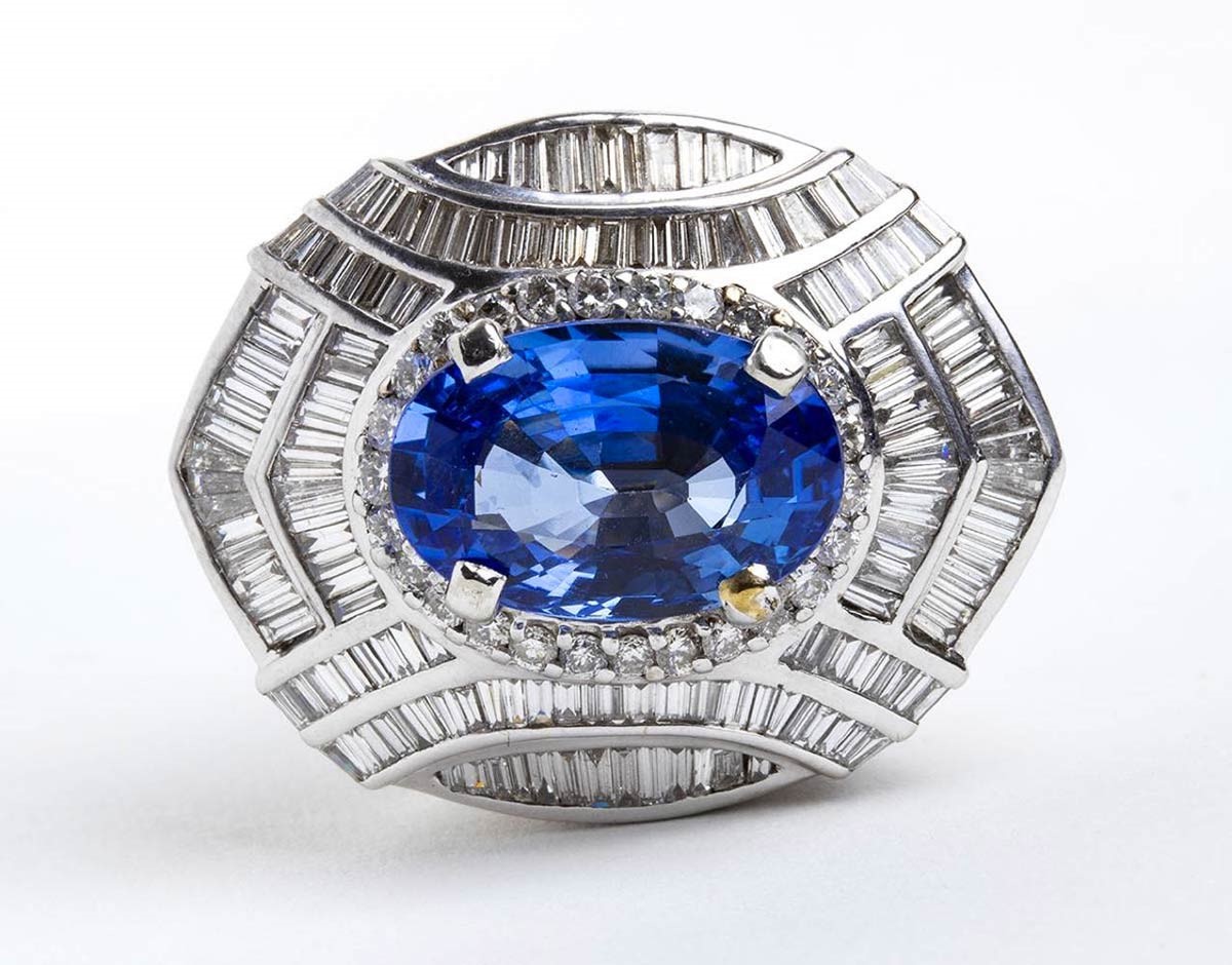 Anello in Oro con Zaffiro e Diamanti ...