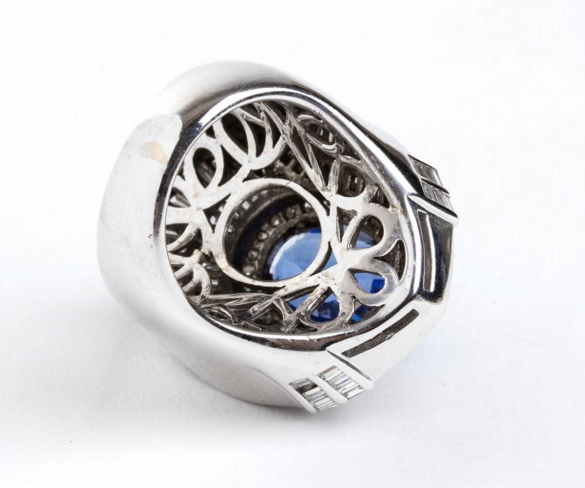 Anello in Oro con Zaffiro e Diamanti ...