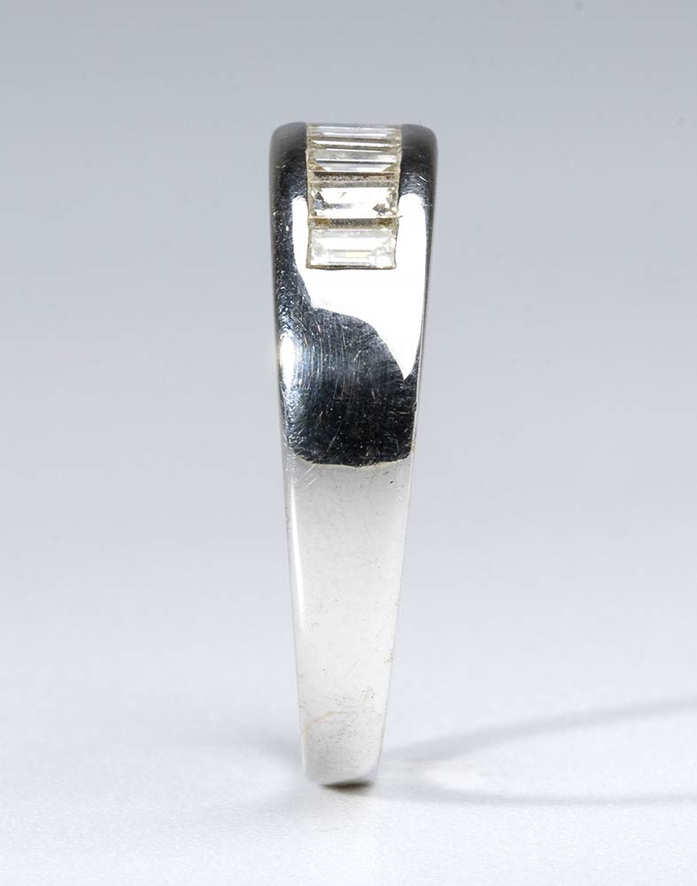 Anello a Fascia con Diamanti...