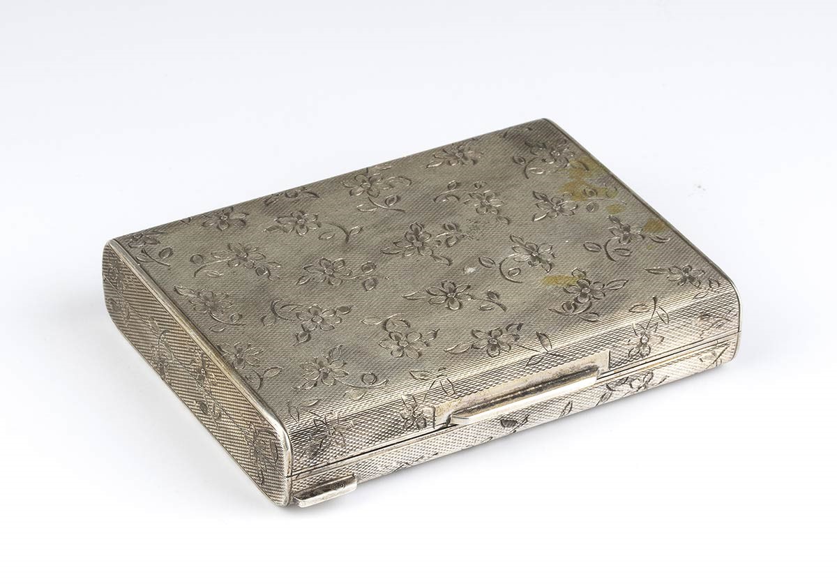 Necessaire Porta Trucco Italiano in Argento - Metà XX Secolo...