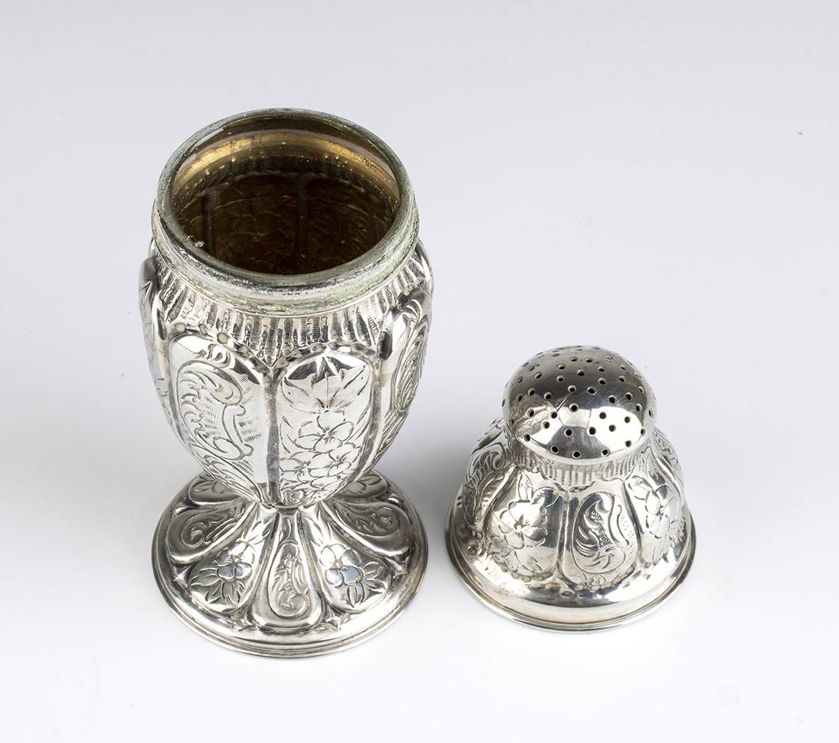 Spargizucchero Italiano in Argento - Palermo, Fine XIX-inizio XX Secolo, Argentiere Barraja