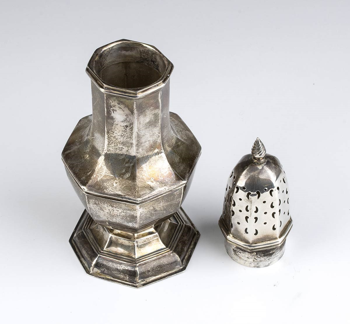 Spargizucchero Inglese in Argento - Birmingham 1911, Maestri Argentieri Duncan & Scobbie