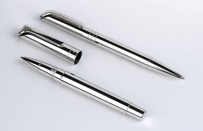 Bulgari: Due Penne a Sfera in Argento