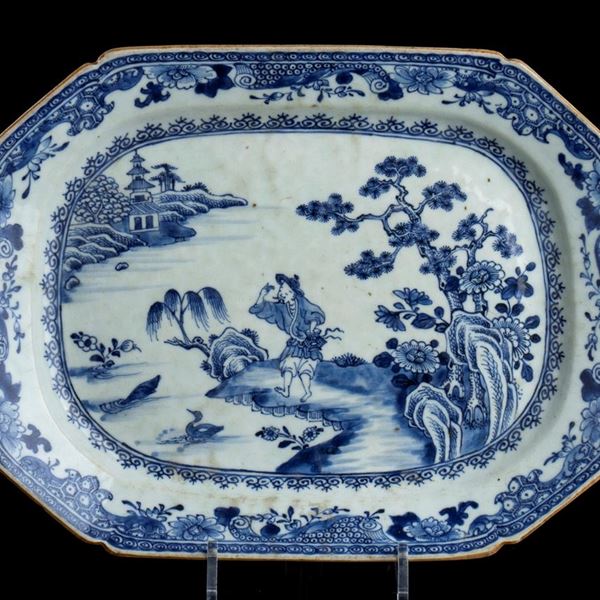 VASSOIO OTTAGONALE IN PORCELLANA 'BIANCO E BLU'