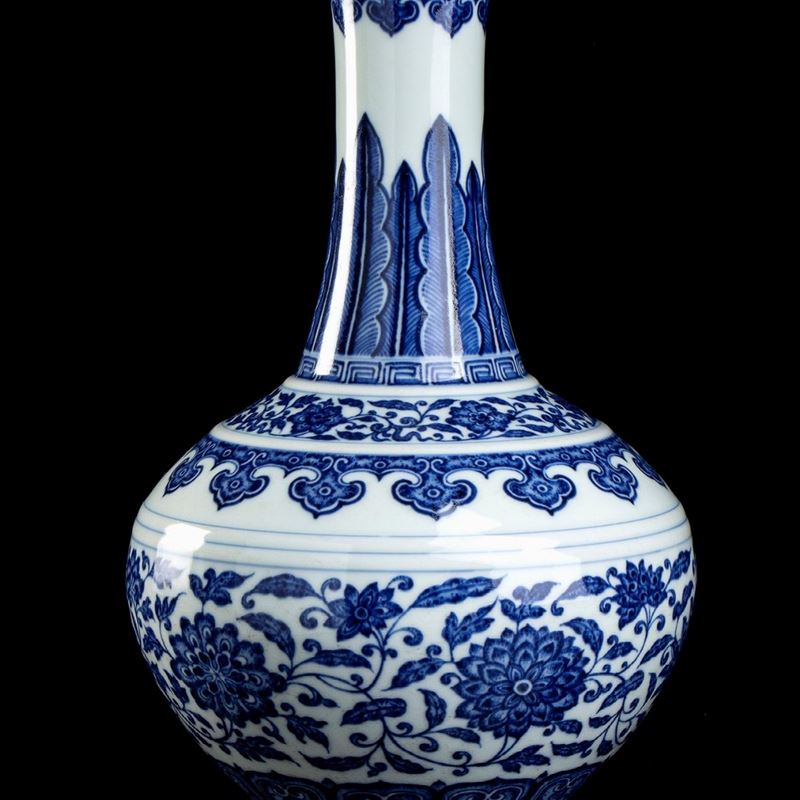 Vaso a Bottiglia in Porcellana 'bianco e Blu'