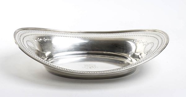 American sterling silver basket - 1907-1947, mark of TIFFANY & Co.