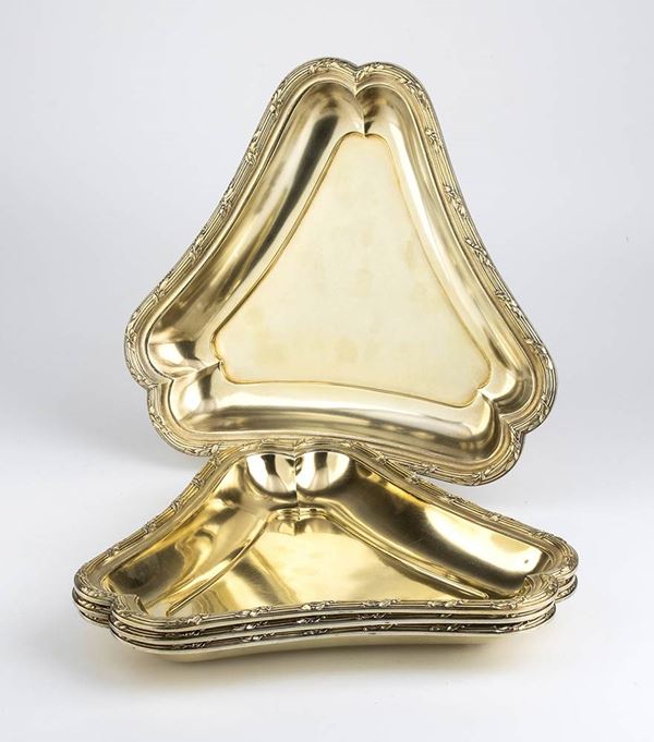 4 vassoi francesi in argento  dorato - Parigi 1880 circa, maestri argentieri GEORGES BOIN AND EMILE TABURET