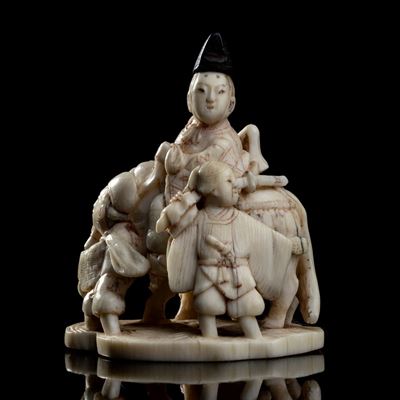 Netsuke in Avorio con Narihira che Attraversa il Fiume Tamagawa