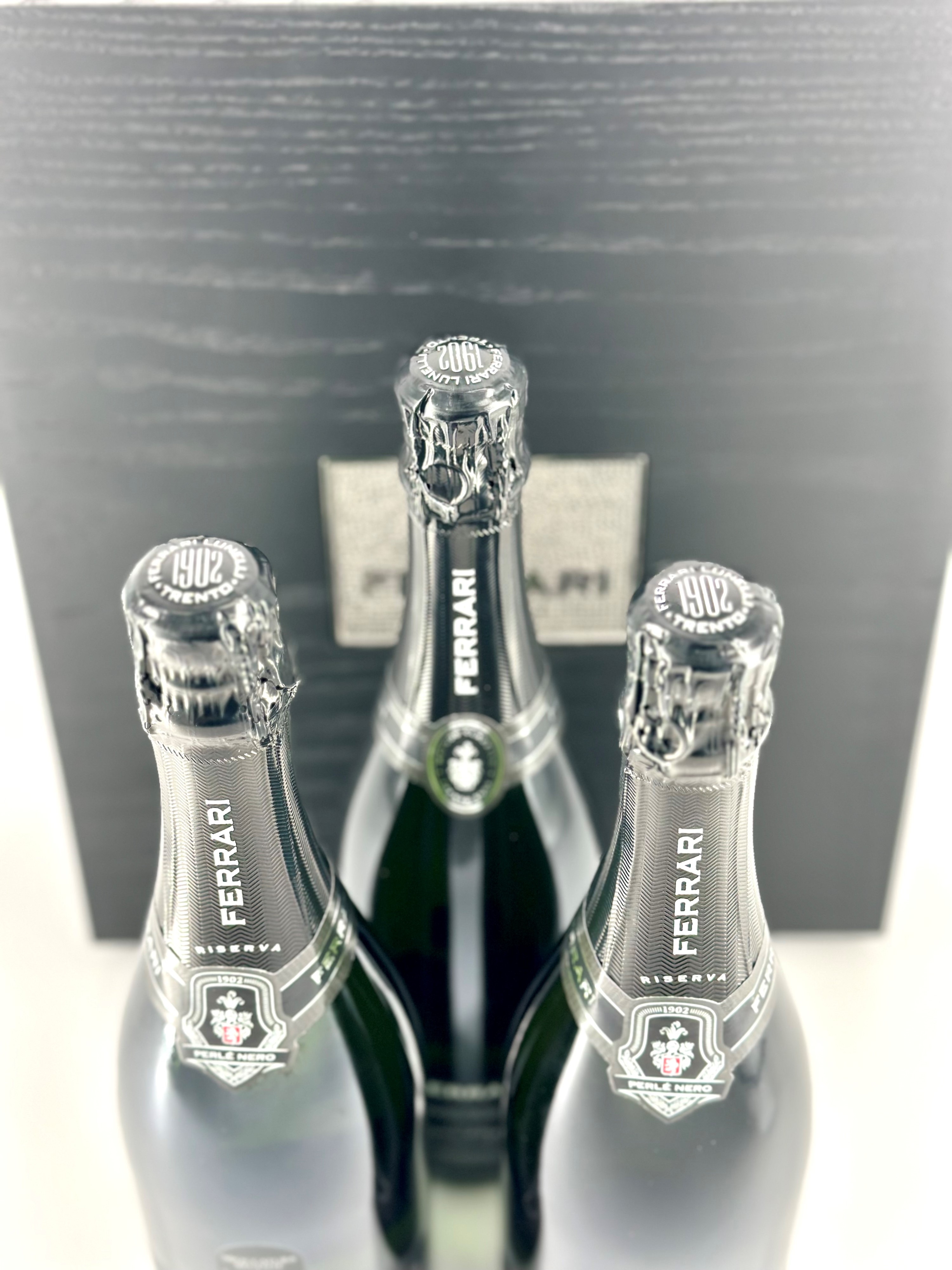 Fratelli Lunelli, Ferrari Perlã© Nero Millesimato Trentodoc Riserva