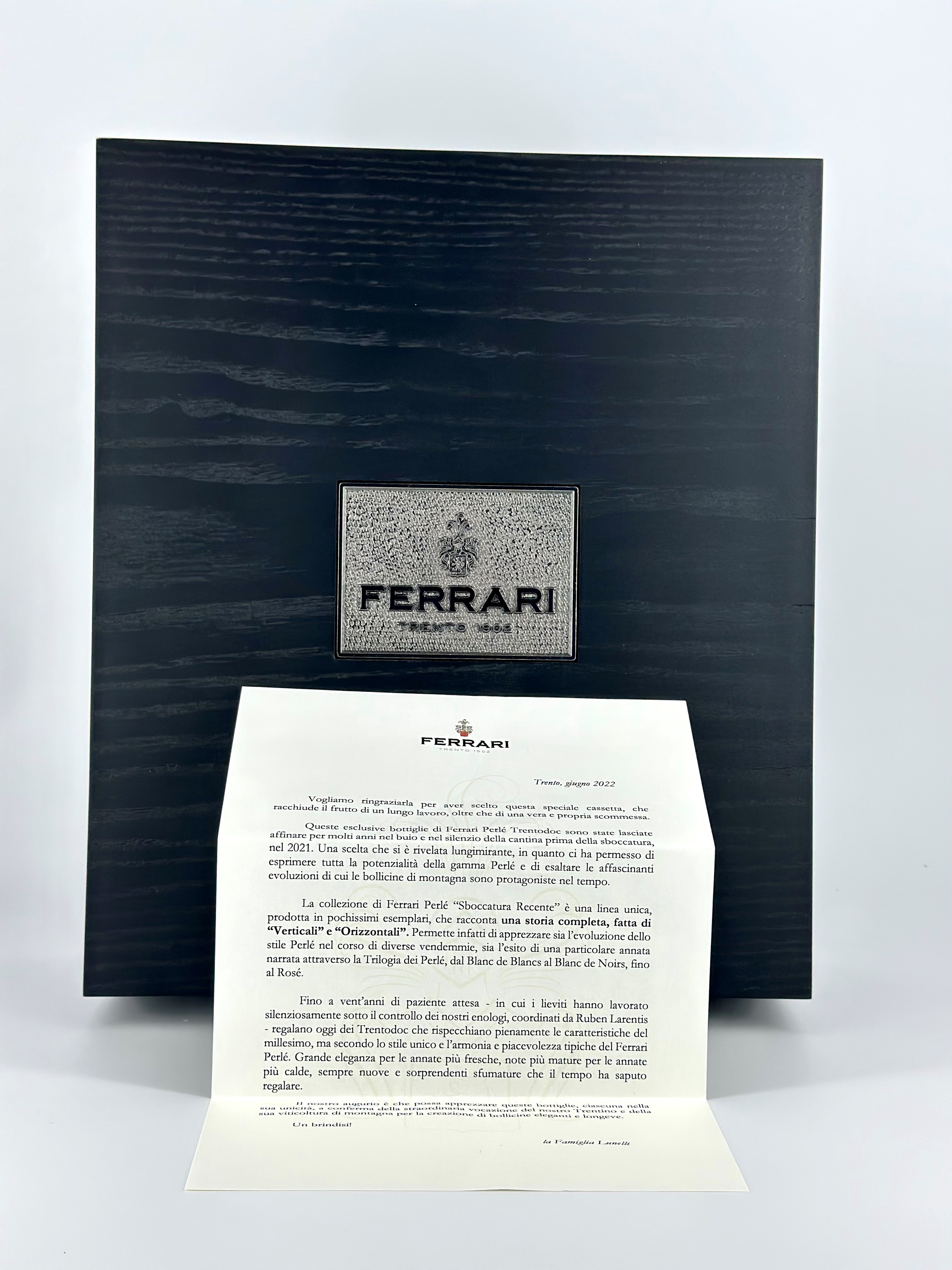 Fratelli Lunelli, Ferrari Perlã© Nero Millesimato Trentodoc Riserva