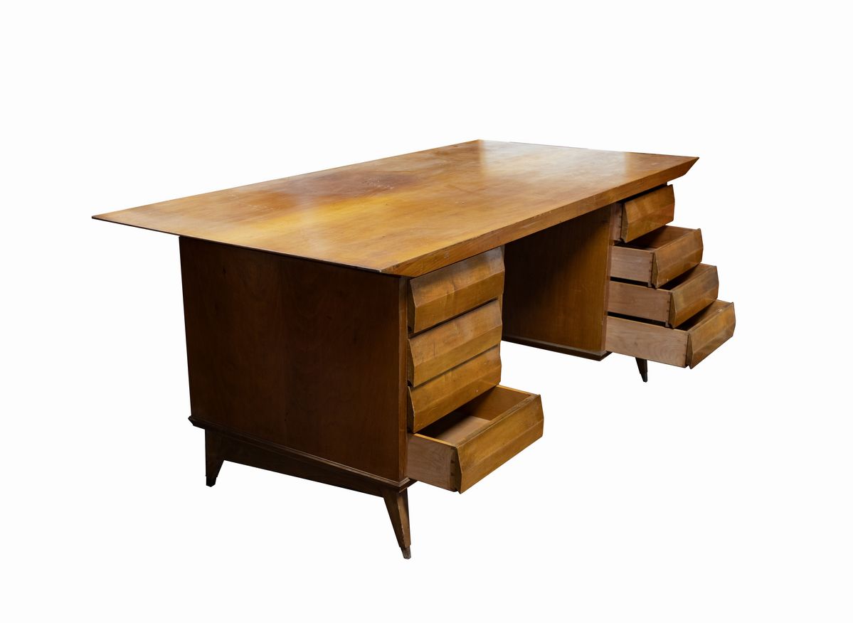 Melchiorre Bega (attribuito) Caselle di Crevalcore, 1898 – Milano, 1976 - Scrivania in Legno