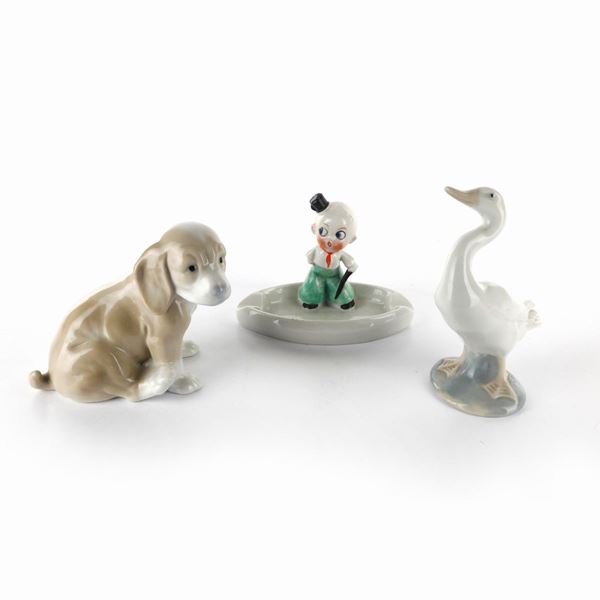Lot of 3 polychrome porcelains