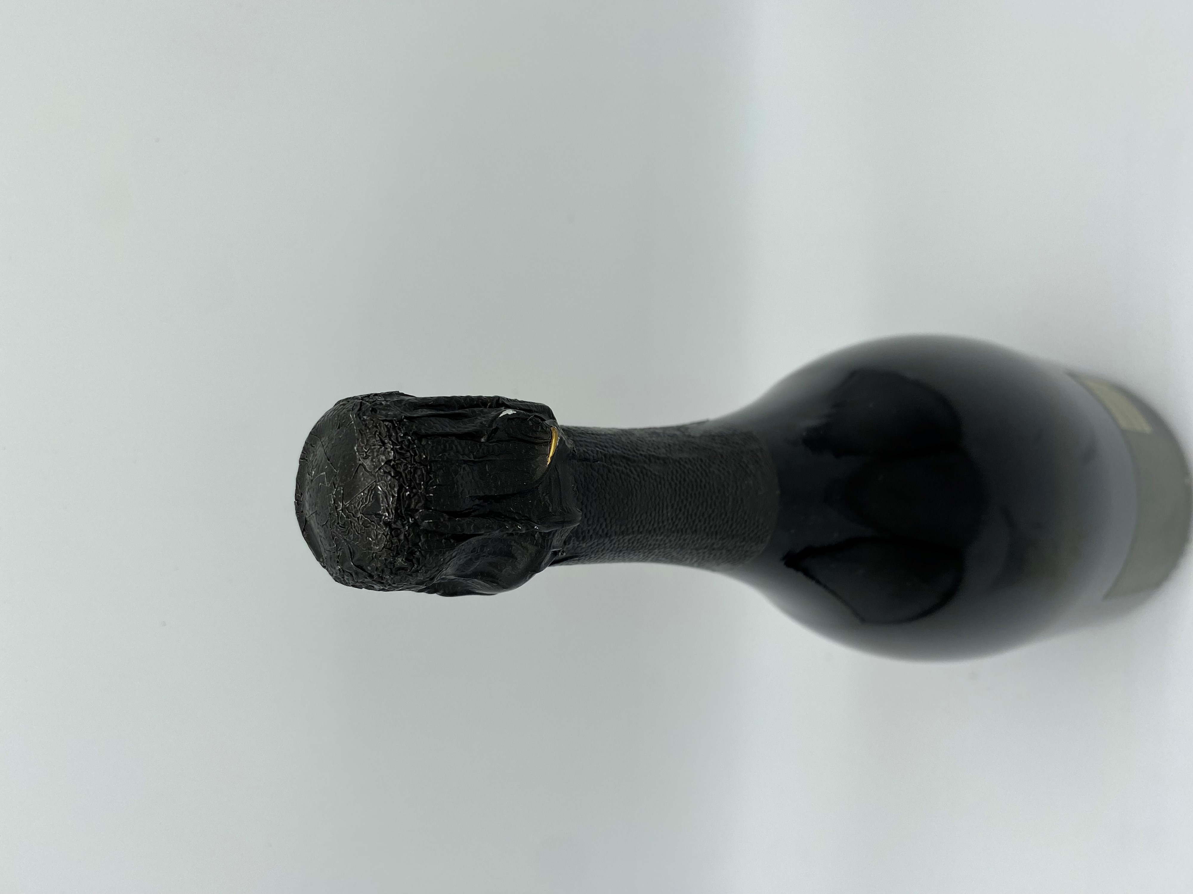 Moã«t Et Chandon, Dom Pã©rignon Cuvã©e Vintage 2002, Andy Warhol Tribute Collection Red