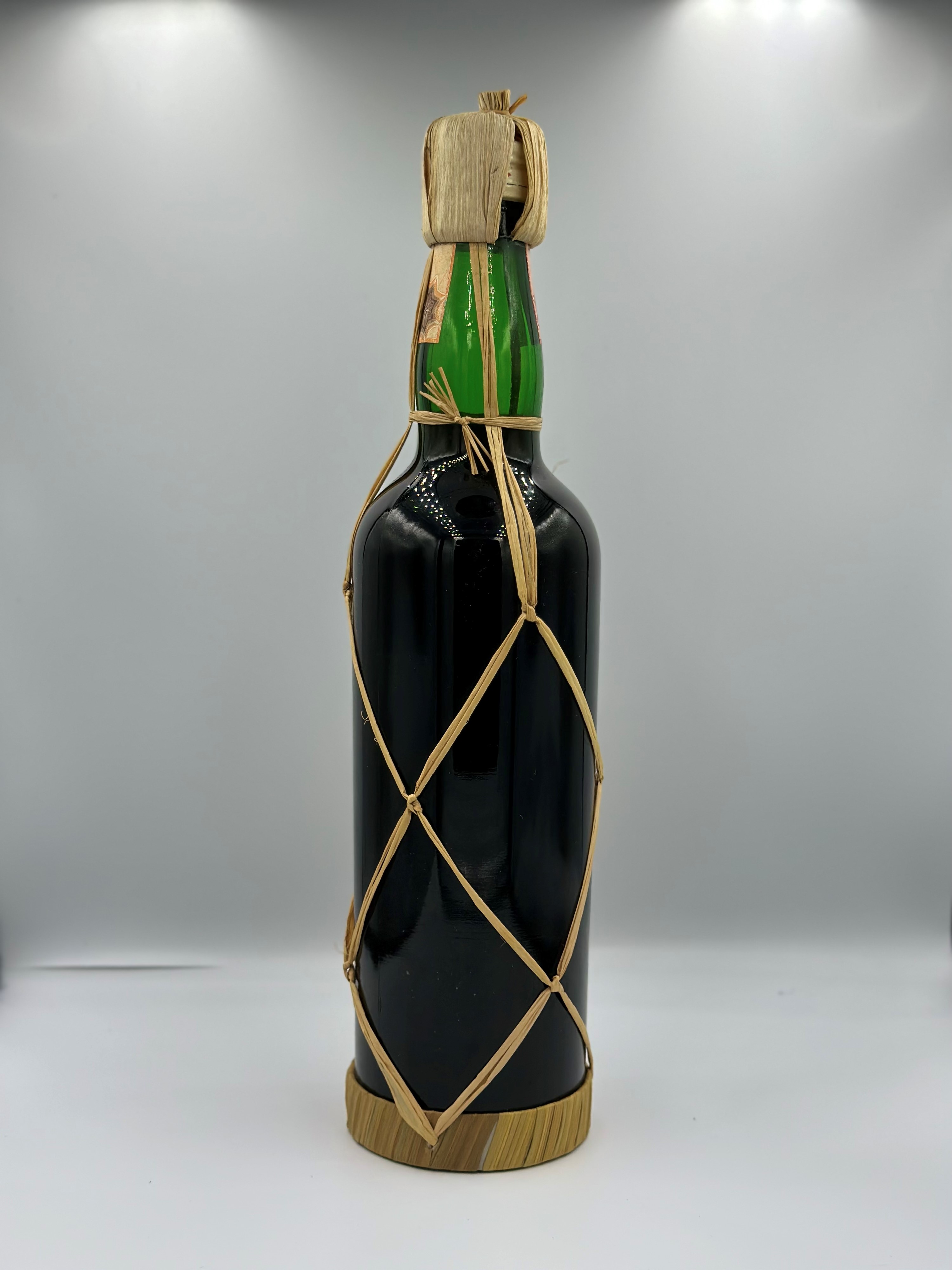 Old Demerara Rum Gio. Buton Special Distilled E. H. Keeling London