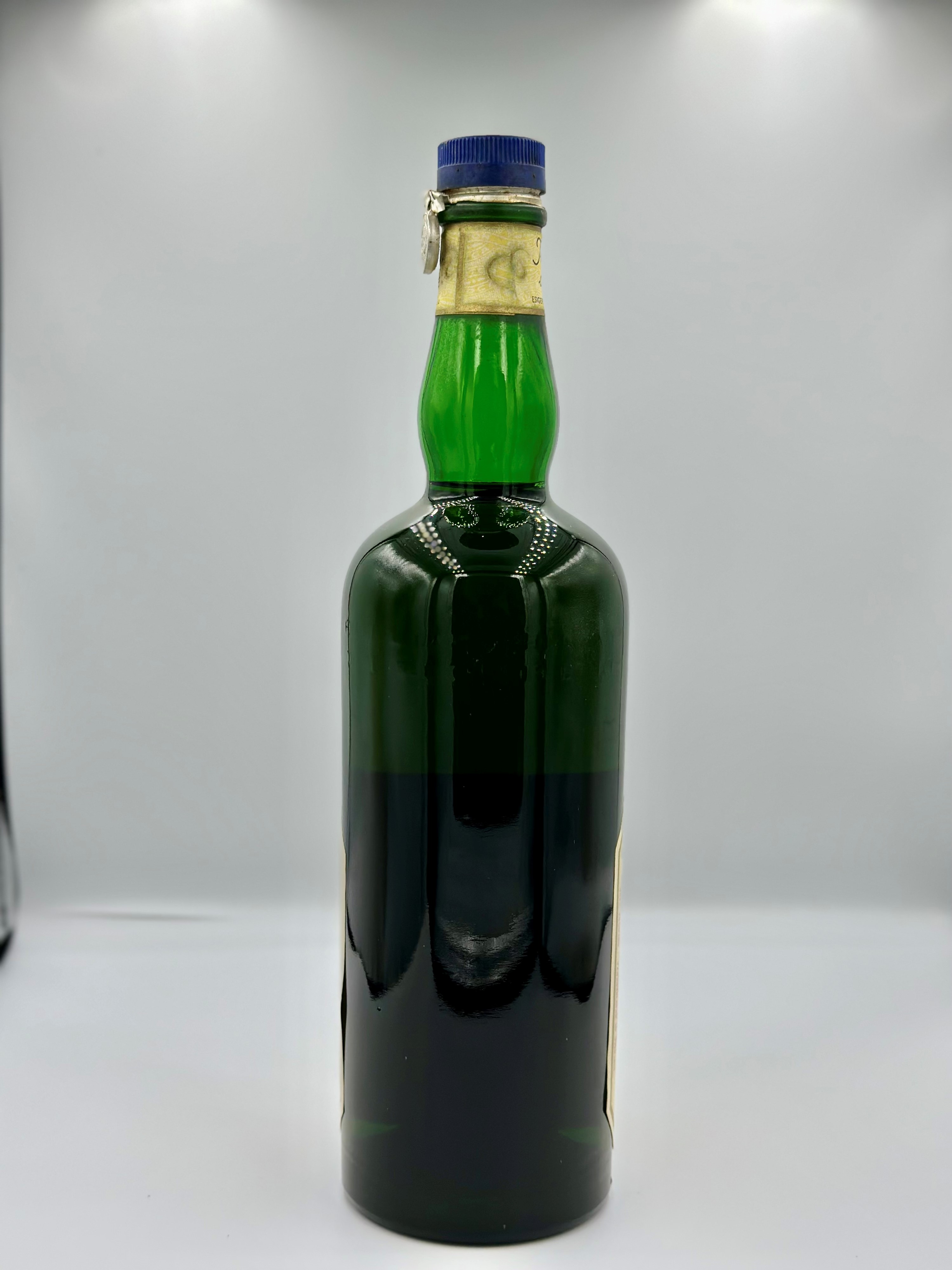 Buton Coca, Buton Liqueur