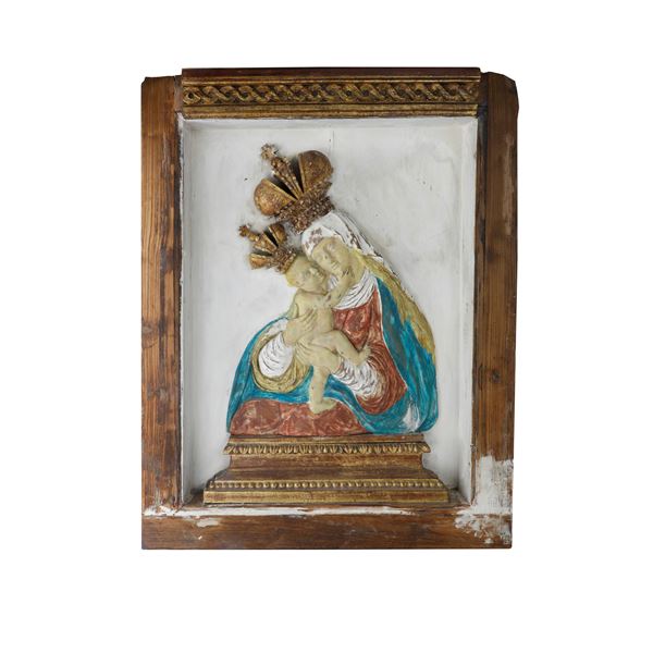 Madonna with Child, sculpture in form