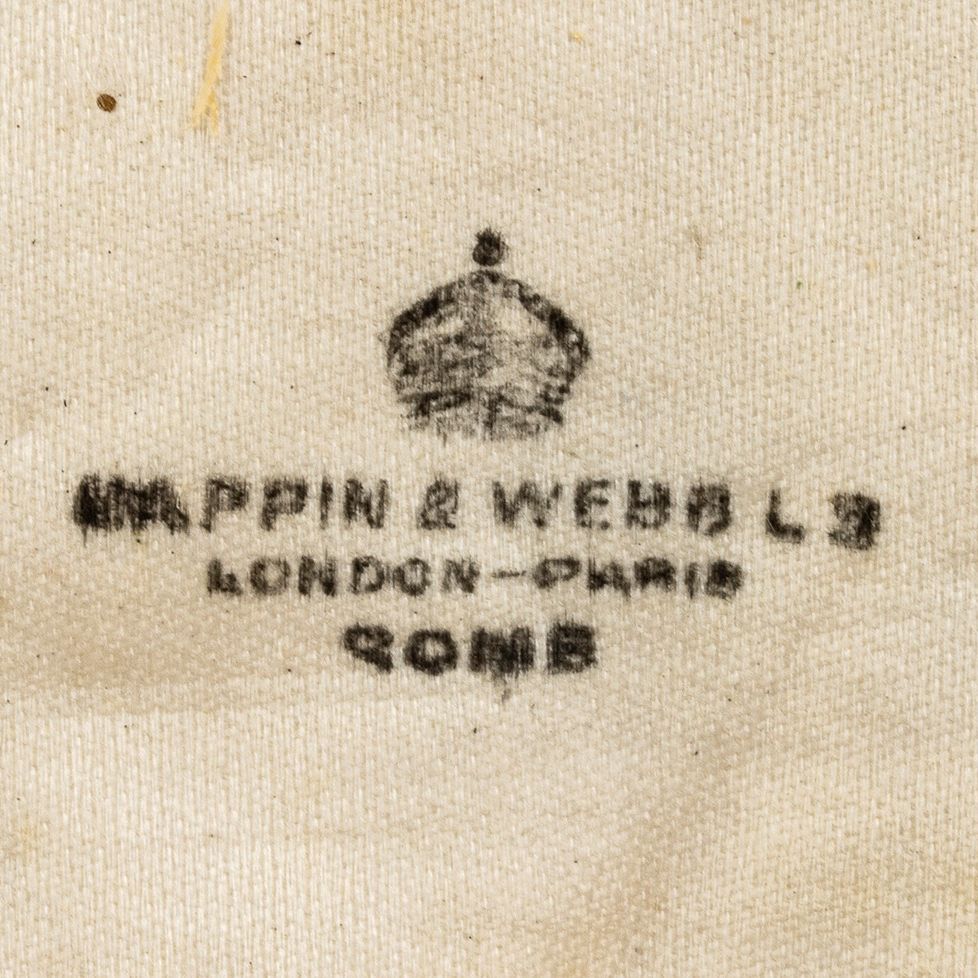 Tre Bottiglie Bottiglie Inglesi in Vetro e Argento - Birmingham 1923, Argentieri Mappin & Webb