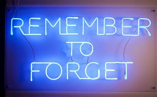 Alessandro Rosa : Remember to Forget   (2018)  - Neon su plexiglas  - Asta Contemporary Art from the 21st Century  - Bertolami Fine Art - Casa d'Aste