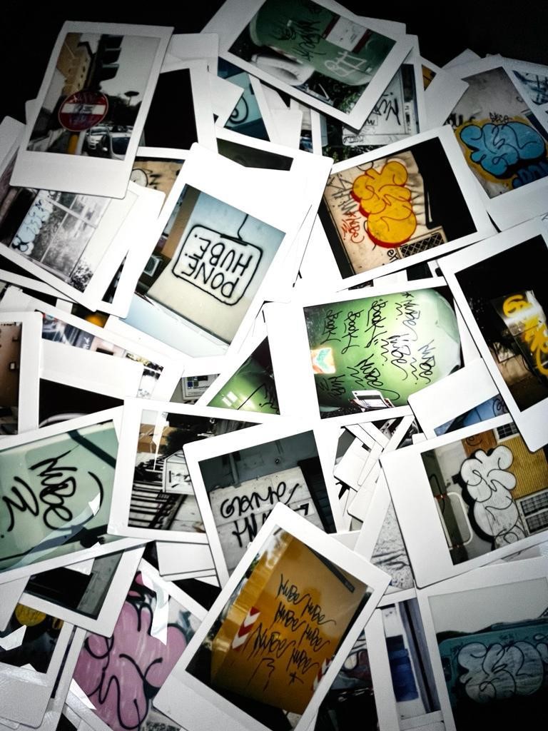 Marco Ubertini Hube - Throw-up Polaroid Poster Tag 12/20