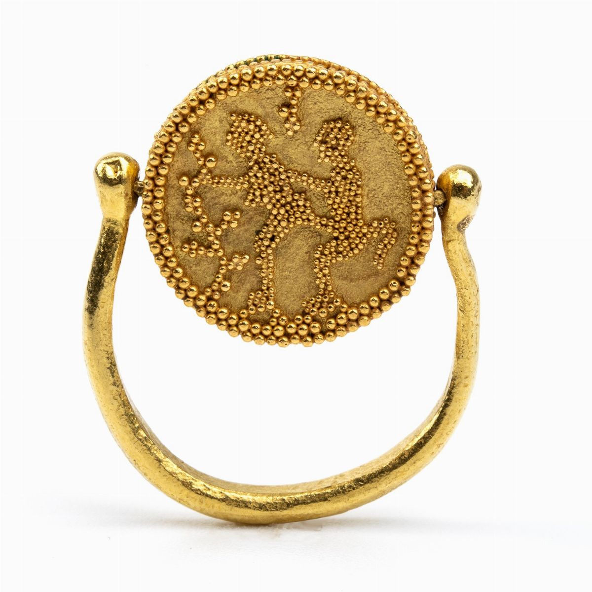 Anello Girevole in Oro Giallo, in Stile Archeologico