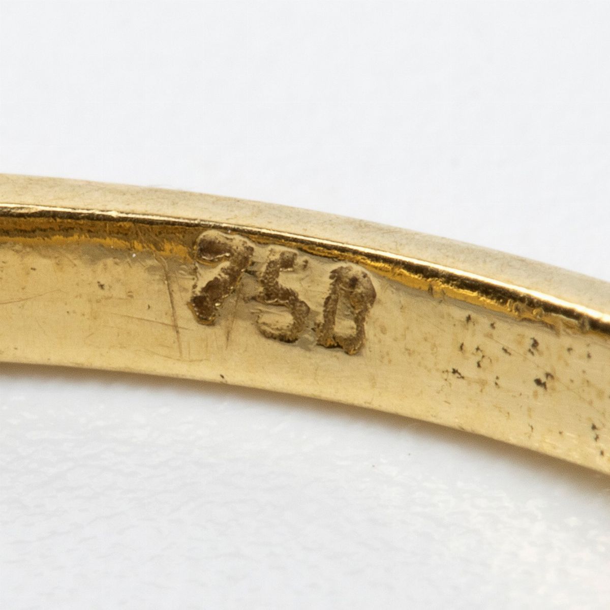 Tre Anelli in Oro con Pietre Preziose