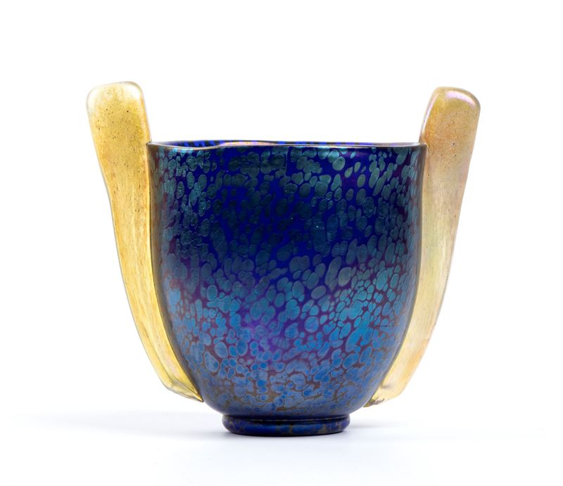 Loetz - Vaso Austriaco in Vetro Cangiante con Due Manici
