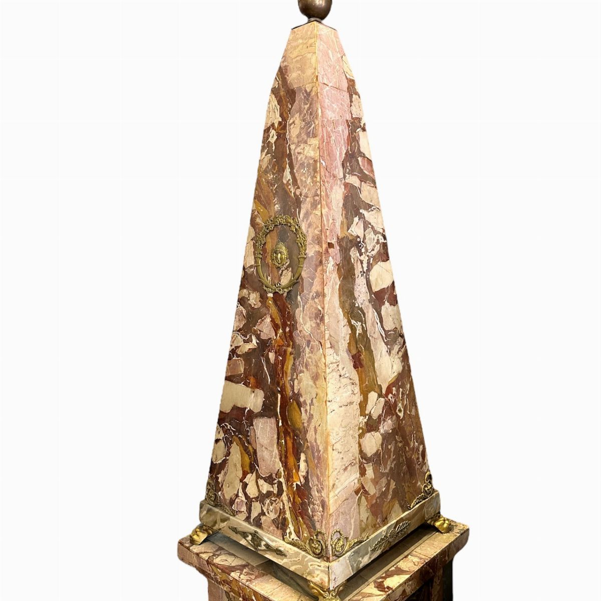 Coppia di Obelischi Monumentali Neoclassici in Marmo e Bronzo - Sicilia XIX Secolo