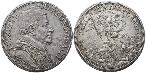 STATO PONTIFICIO. Roma. Innocenzo XII (1691-1700). Piastra 1693 – Anno II; Ag (32,04 g; 44,5 mm)