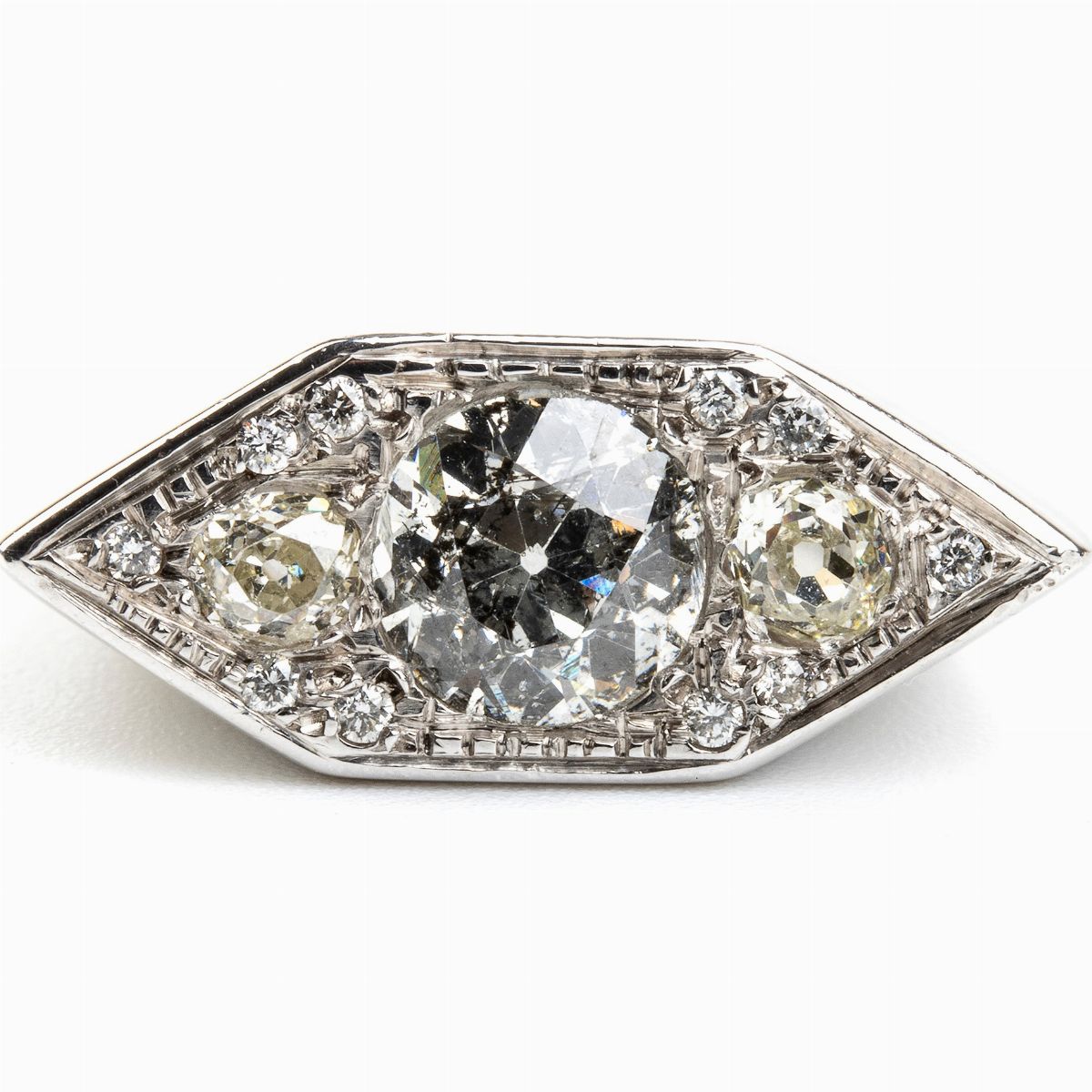 Anello in Oro Bianco con Diamanti