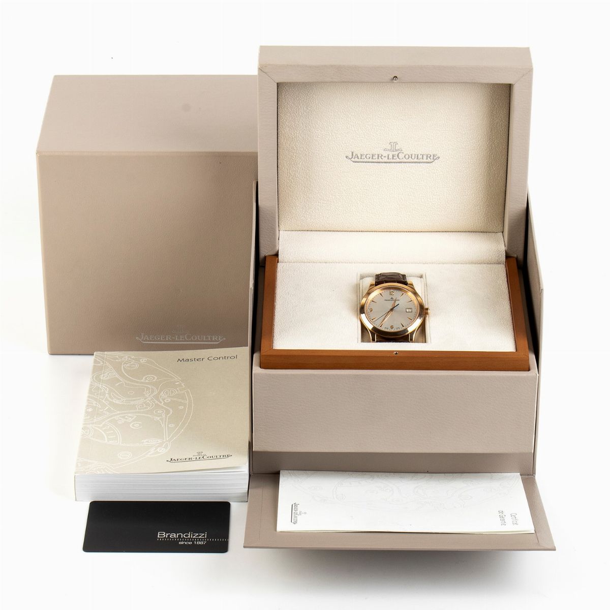 Jaeger Lecoultre: Master Control Date 40mm, Orologio da Polso Uomo in Oro Rosa, Ref. Q147237s