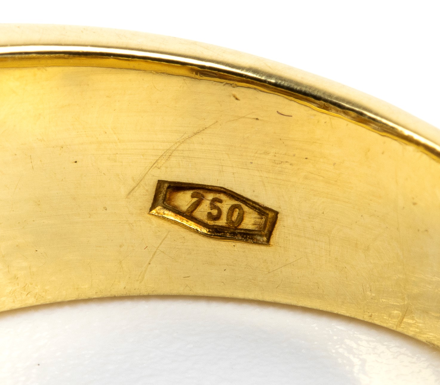 Anello in Oro e Diamanti