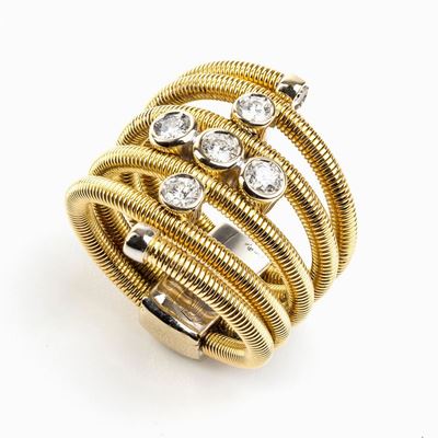 Anello in Oro con Diamanti