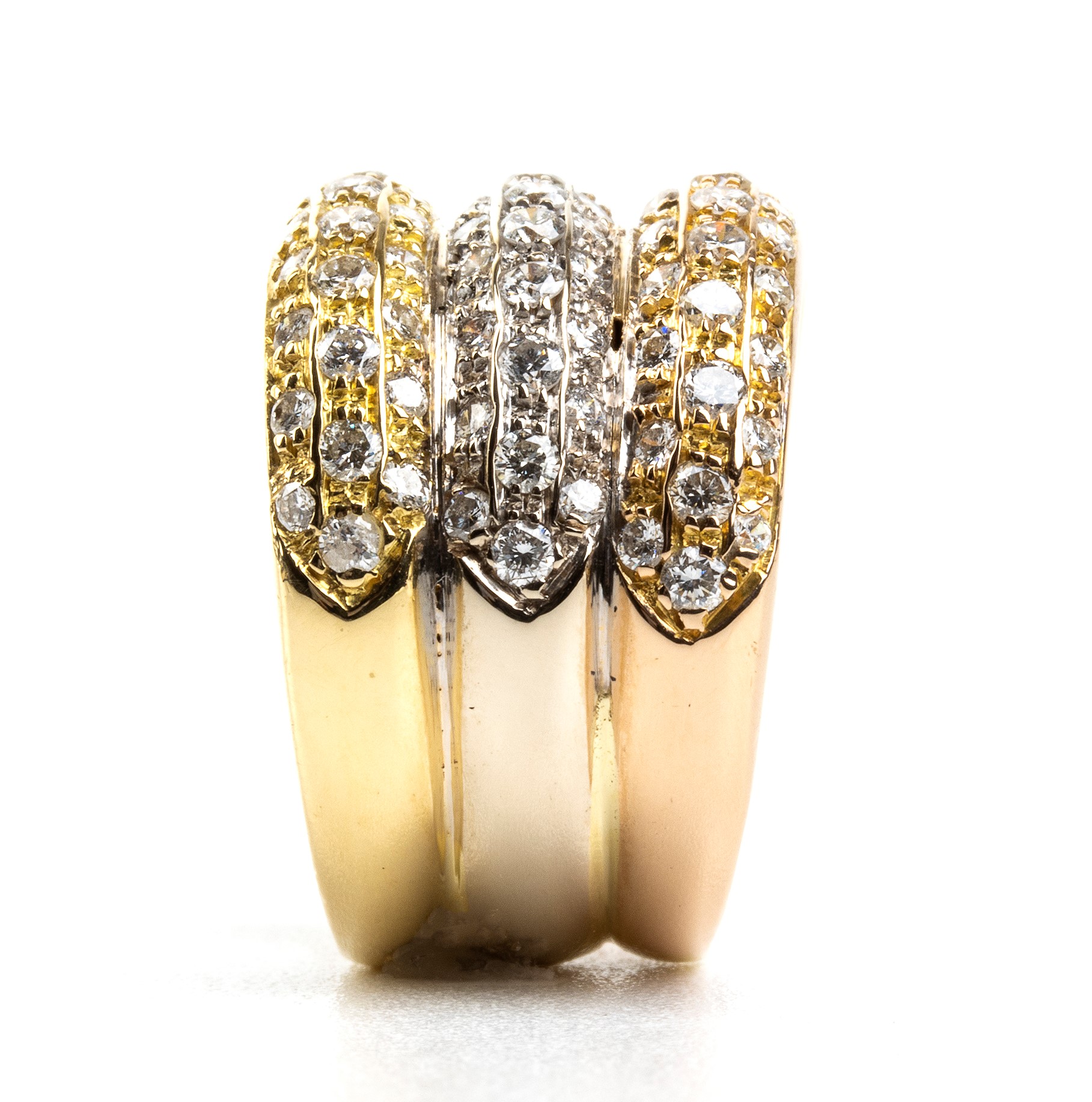 Anello in Tre Colori D'oro con Diamanti
