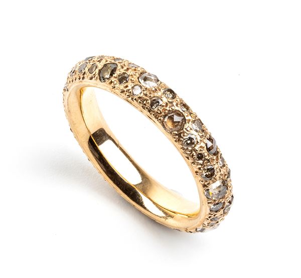 Brown diamond gold ring