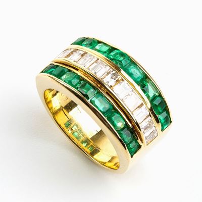 Anello in Oro Smeraldi e Diamanti