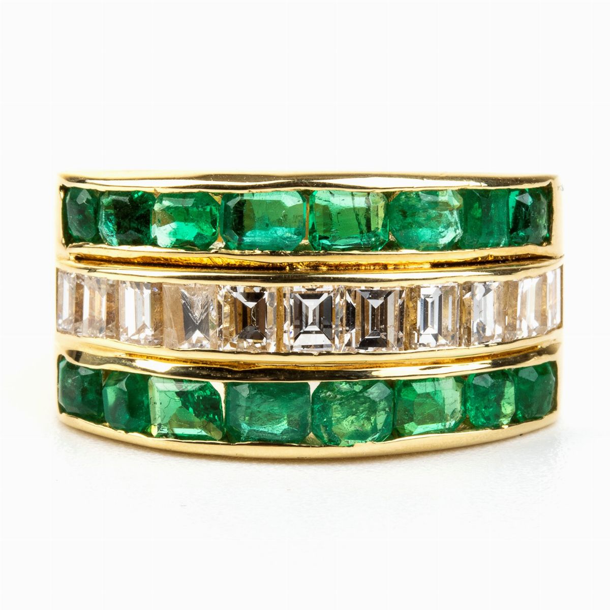 Anello in Oro Smeraldi e Diamanti
