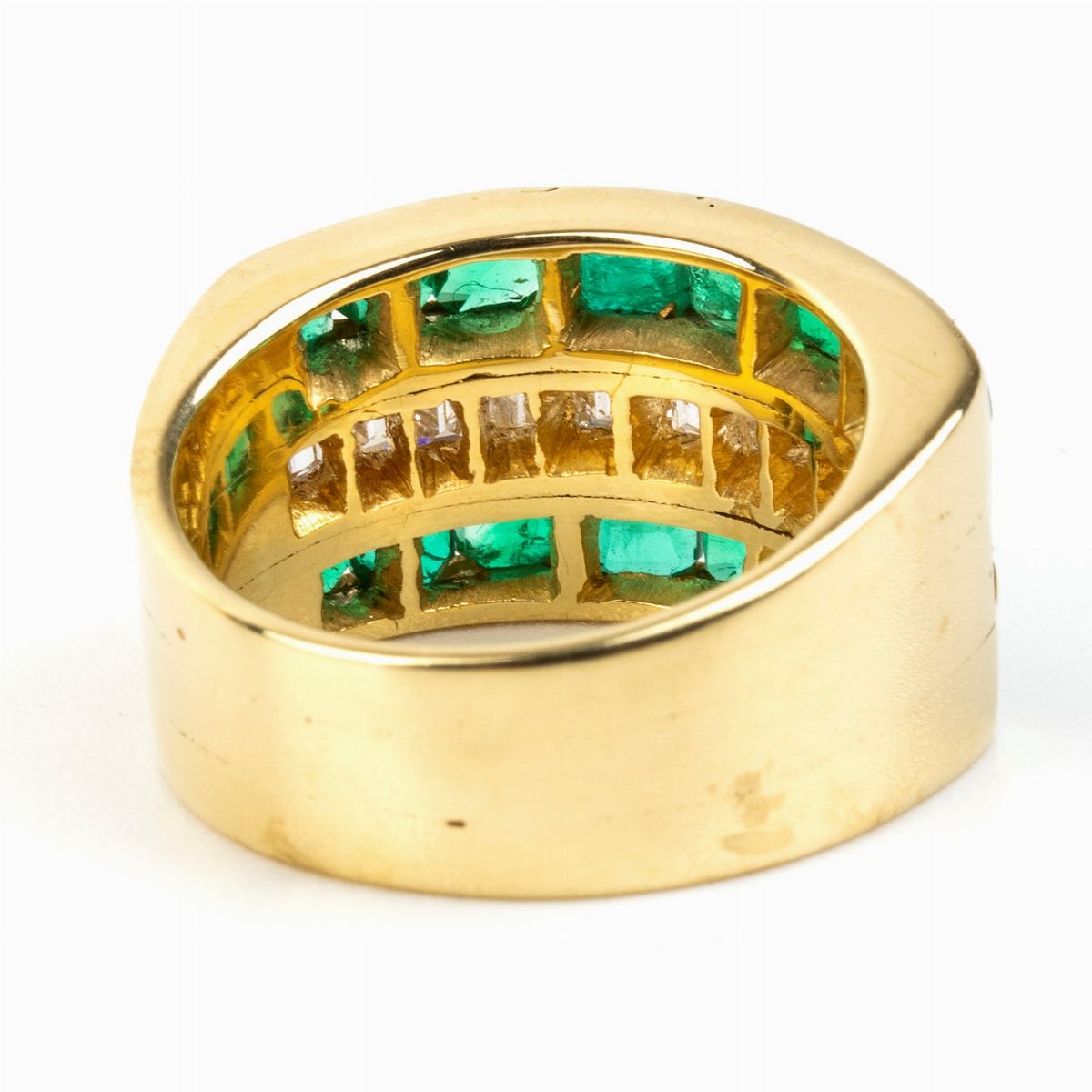 Anello in Oro Smeraldi e Diamanti