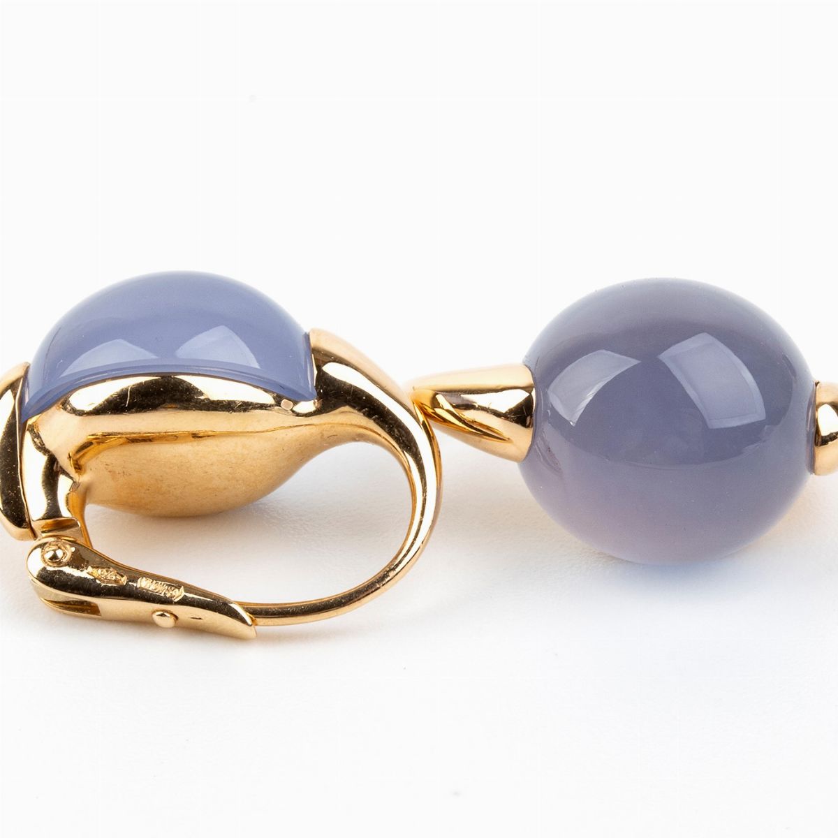 Pomellato, Collezione Luna: Parure Composta da un Girocollo, un Bracciale ed un Paio di Orecchini...