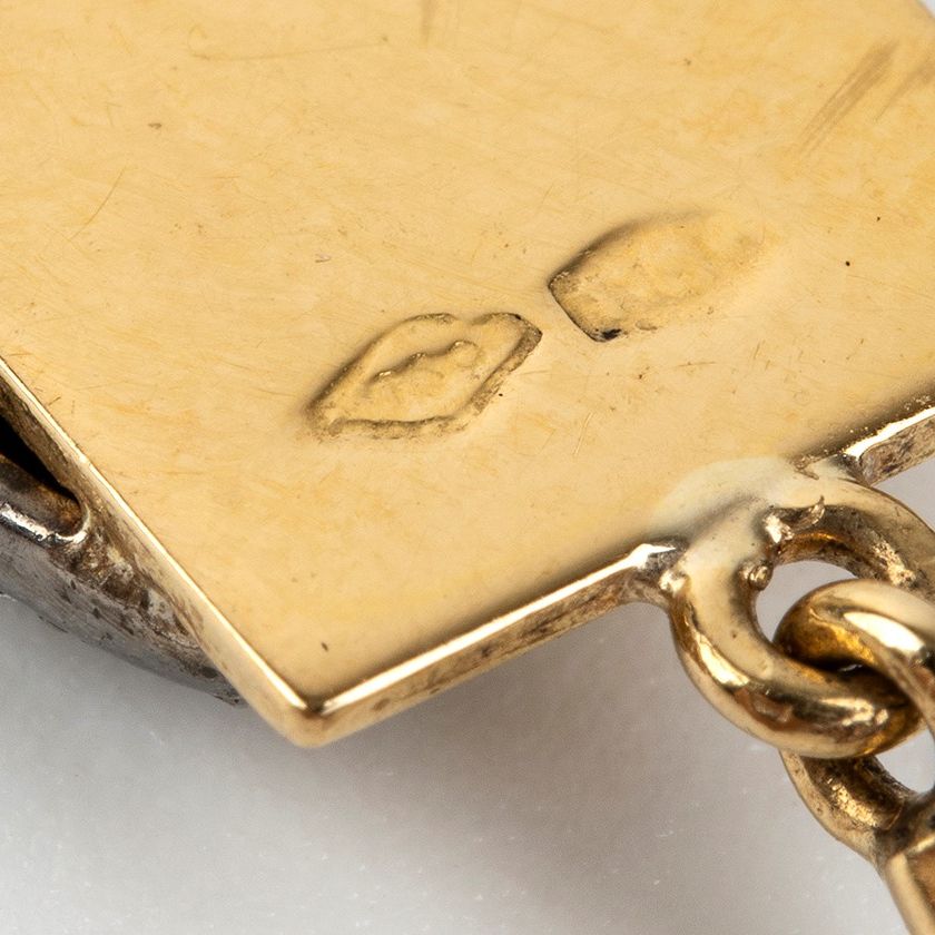Orecchini Pendenti in Oro con Perle, Diamanti e Zaffiri