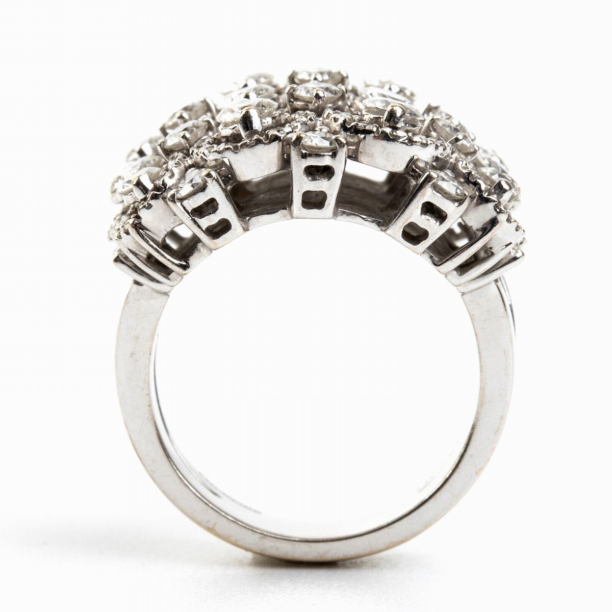 Leo Pizzo: Anello in Oro con Diamanti
