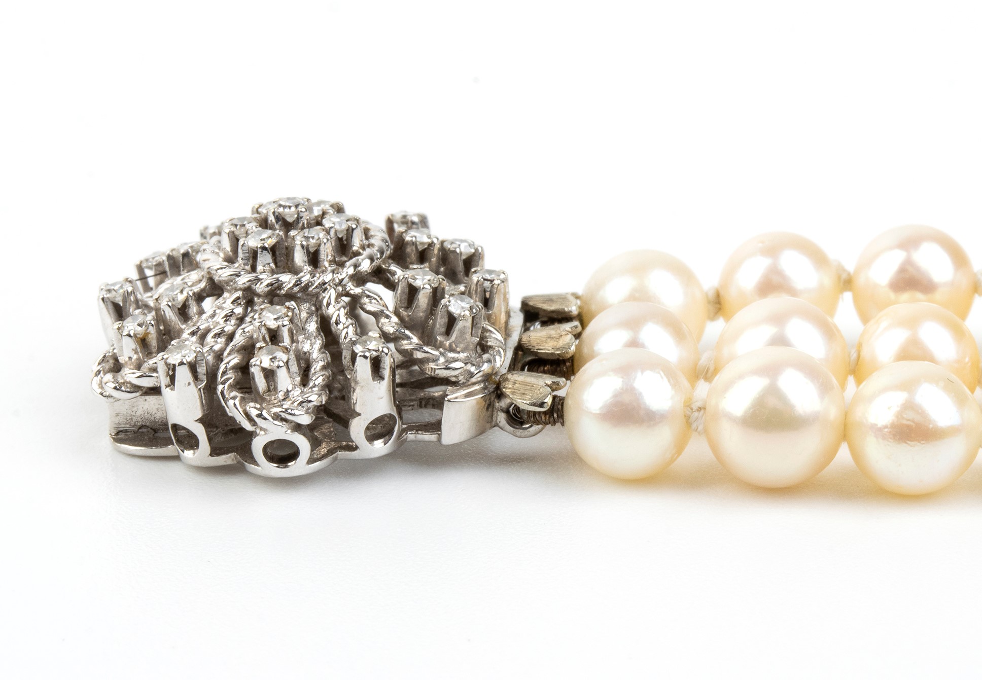 Bracciale di Perle in Oro e Diamanti