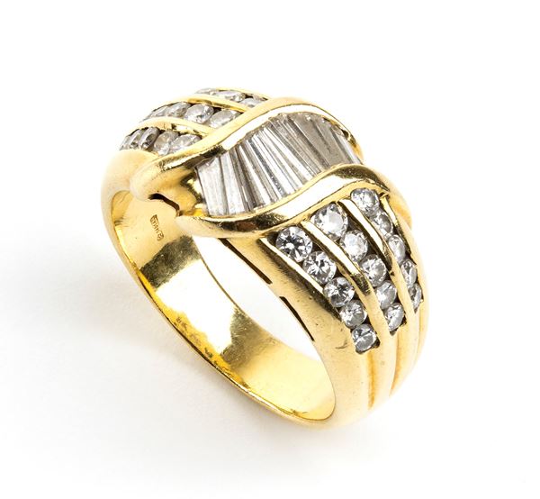 SALVINI: diamond gold band ring
