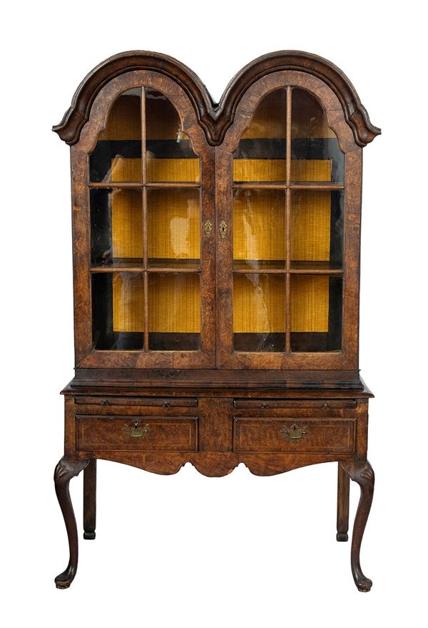 Double Dome Queen Anne showcase - England, circa 1710