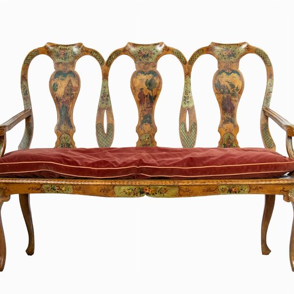 A Louis XVI sofa - Venice, 18th century