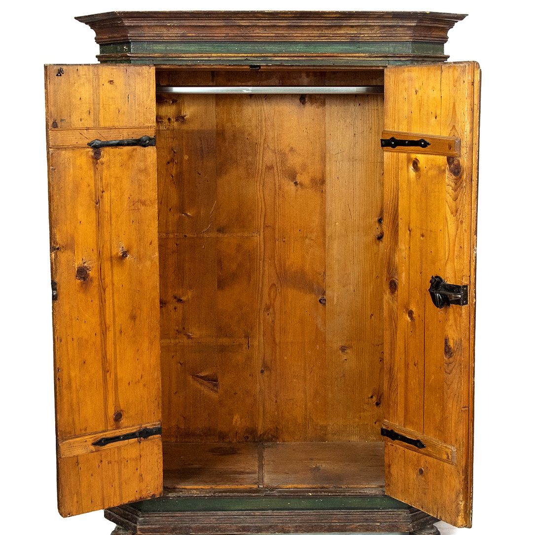 Armadio Laccato e Dipinto - Tirolo, XVIII Secolo