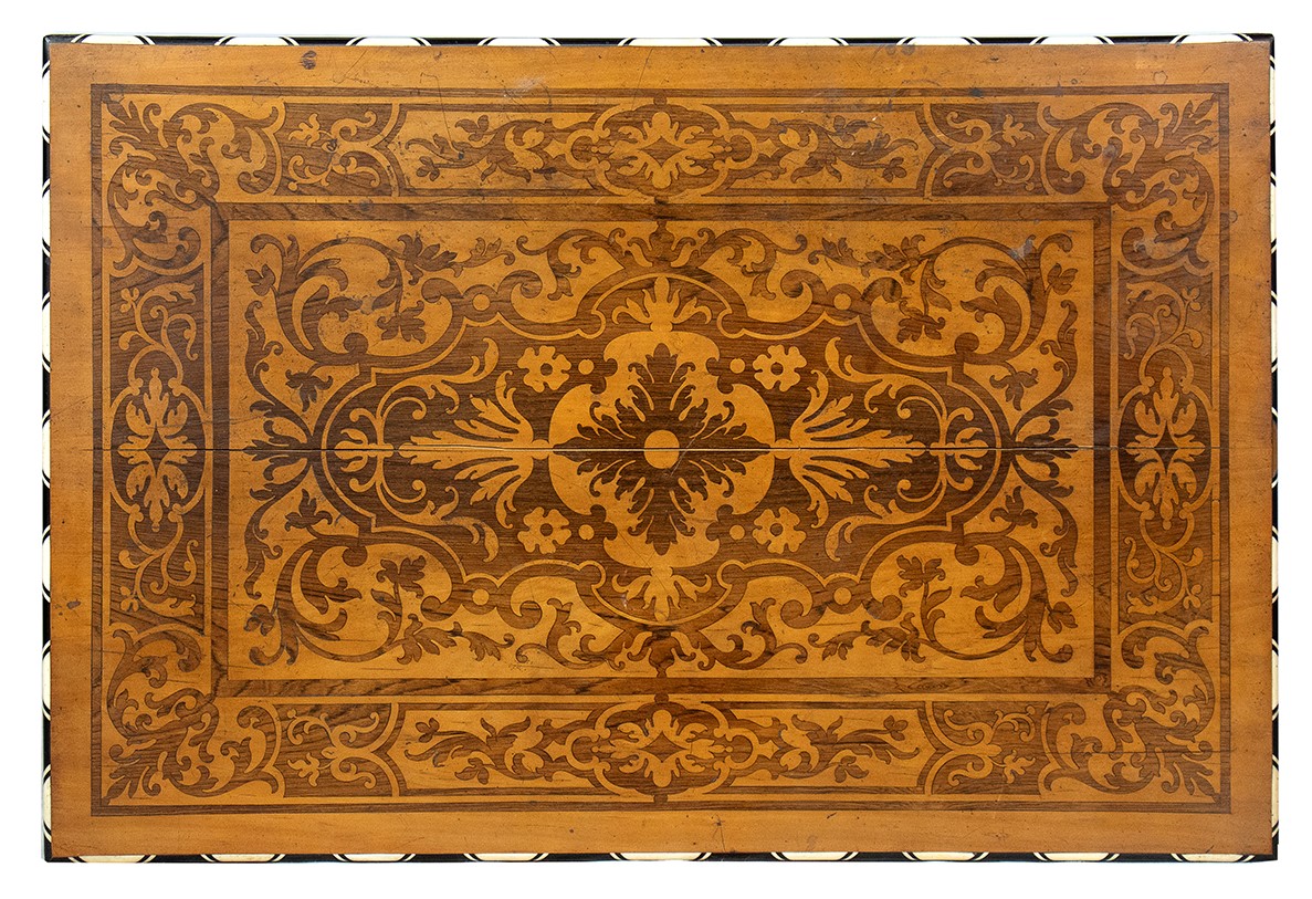 Tavolino Intarsiato - Lombardia, XIX Secolo