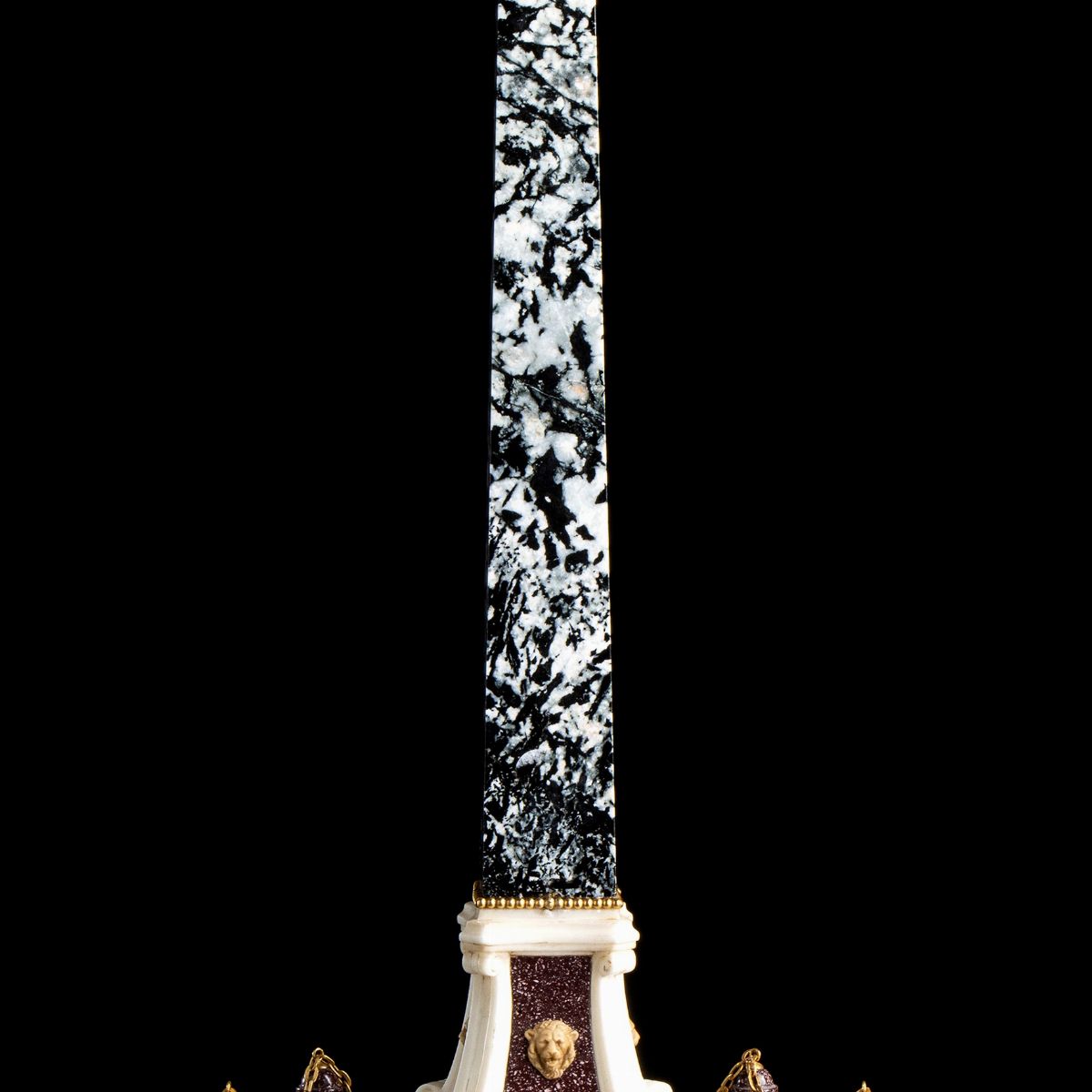 Obelisco in Marmo - Roma, XIX Secolo