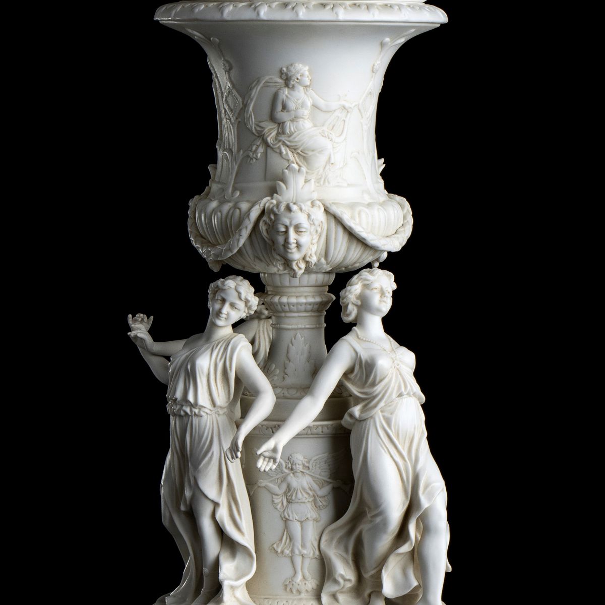 Coppia di Coppe con Coperchio Napoleone III in Porcellana Biscuit - Francia, XIX Secolo